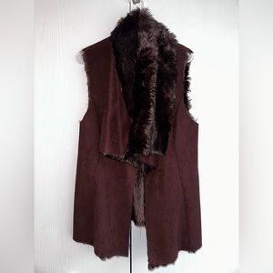 Belle Vere Burgundy Faux Fur Vest Size M